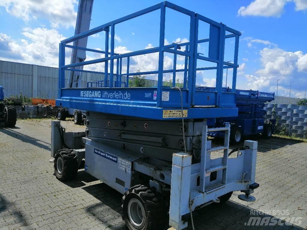 Liftlux SL 108 D 4x4 Schaarhoogwerkers