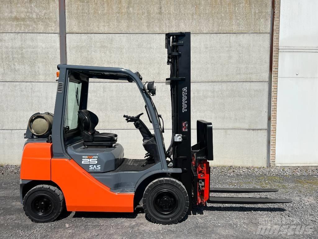 Toyota 02-8FGF25 LPG heftrucks