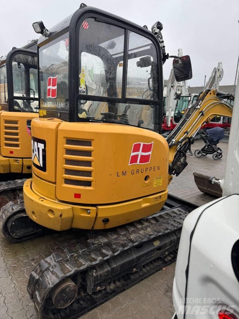 CAT 302.7 D Minigraafmachines < 7t