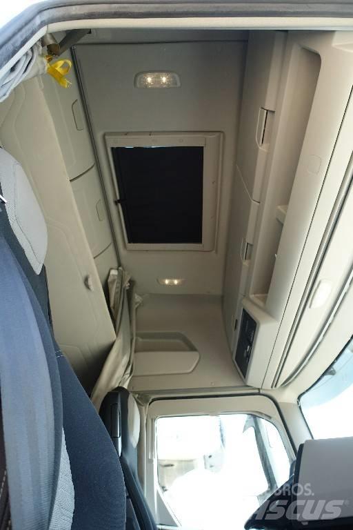 Ford F-MAX 500 Trekkers