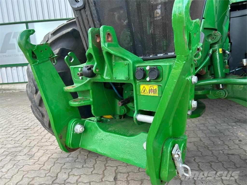 John Deere 7250R Tractoren