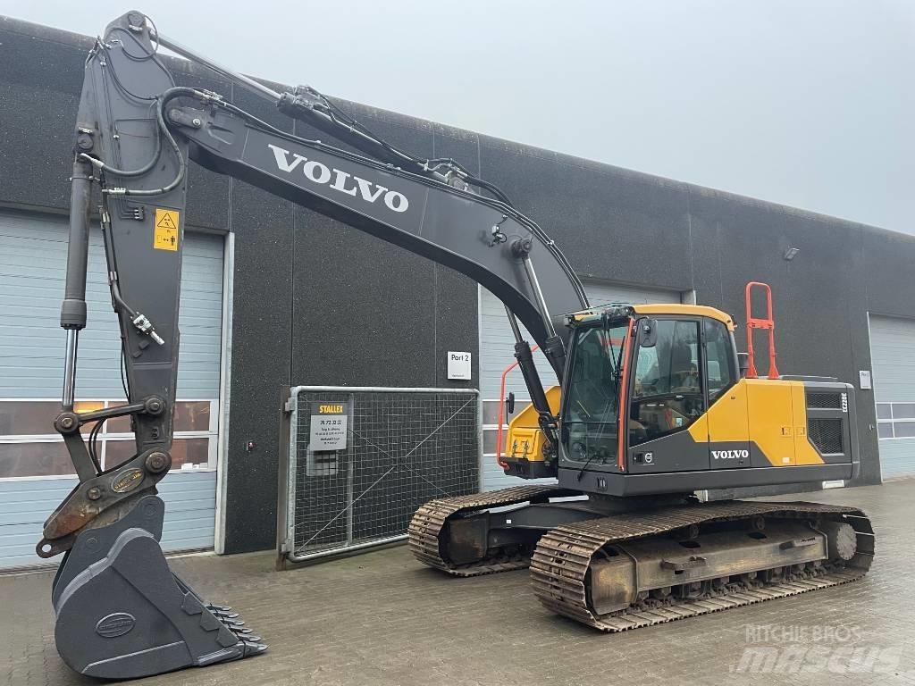 Volvo EC220E Rupsgraafmachines