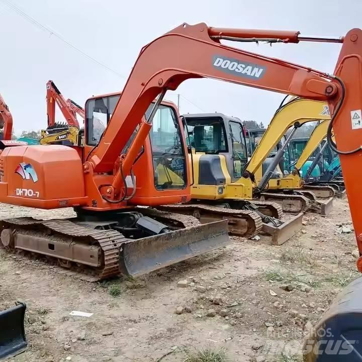 Doosan DH70-7 Rupsgraafmachines