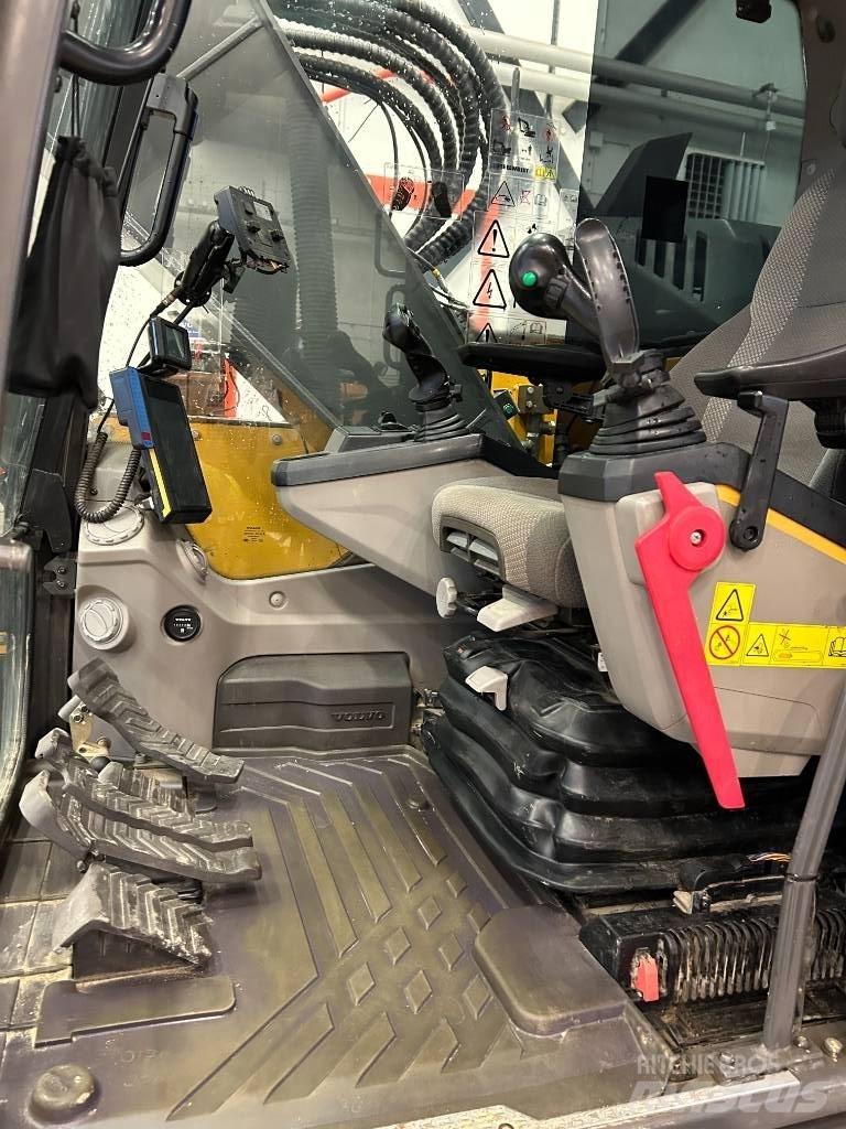 Volvo ECR 235 E Rupsgraafmachines