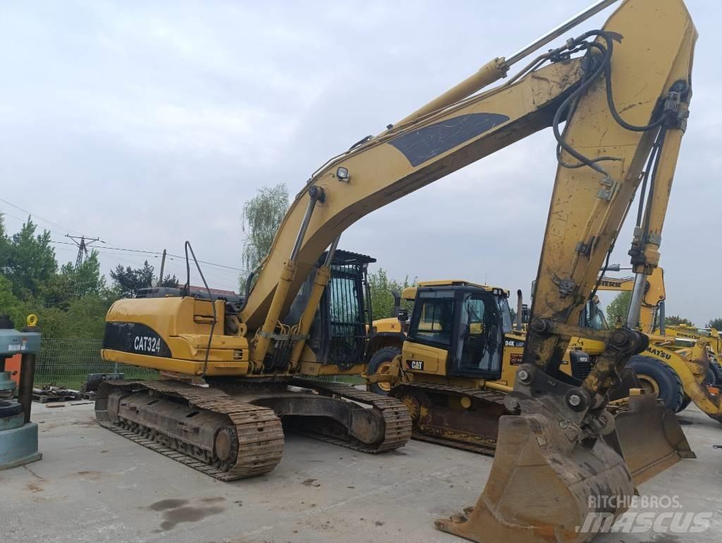 CAT 324 D Rupsgraafmachines
