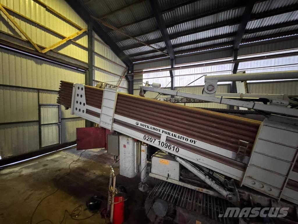 Comacchio MC 900 P Verticale Boorinstallaties