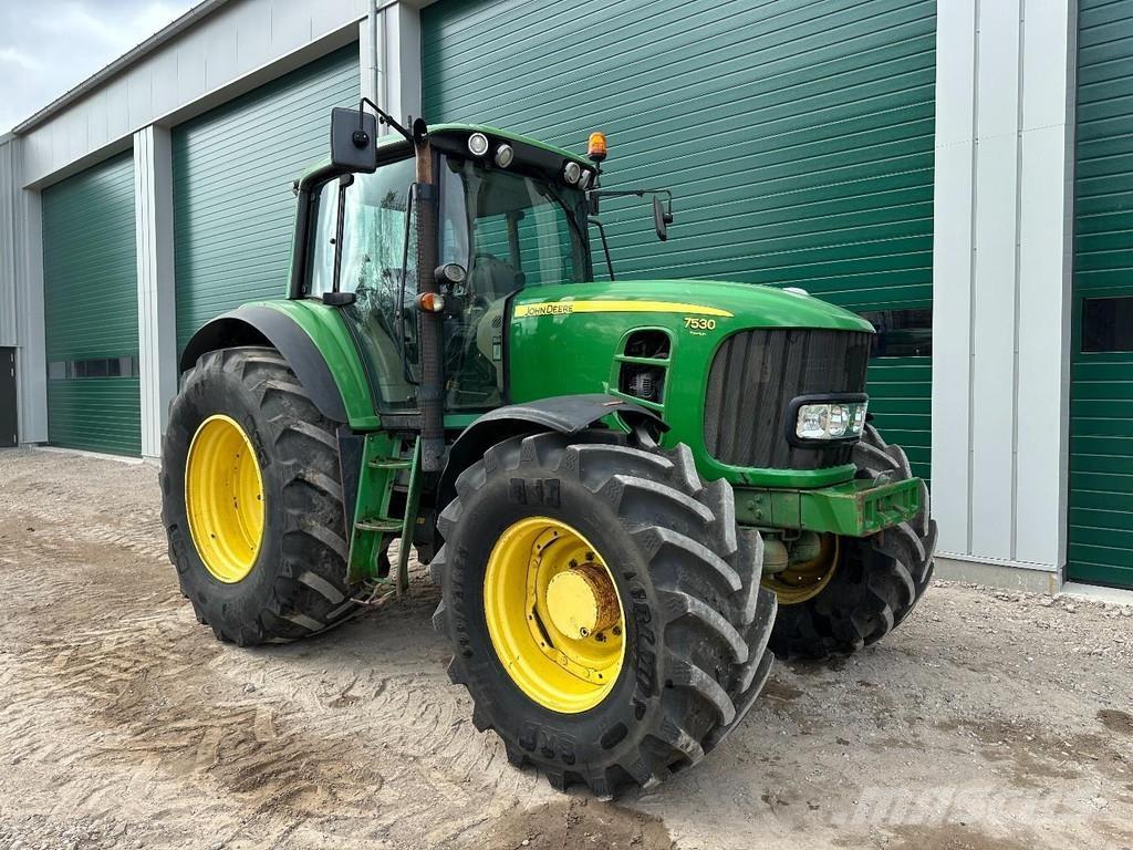 John Deere 7530 Tractoren