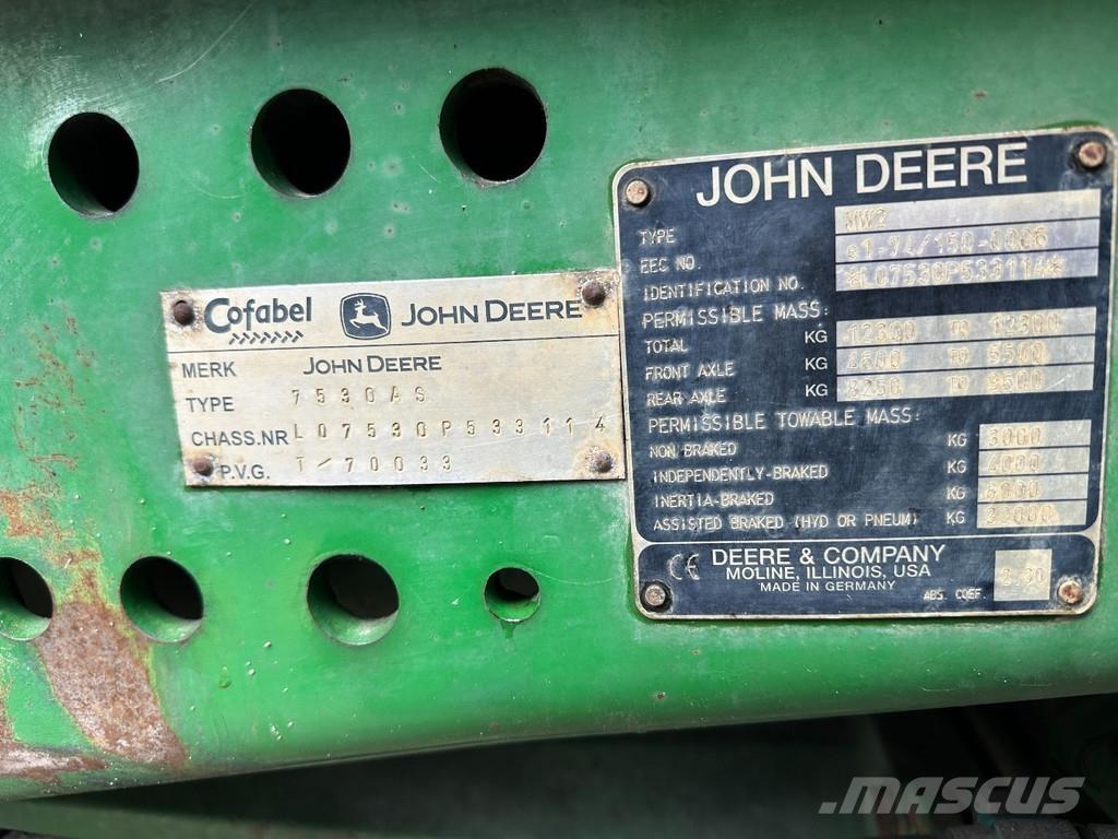 John Deere 7530 Tractoren