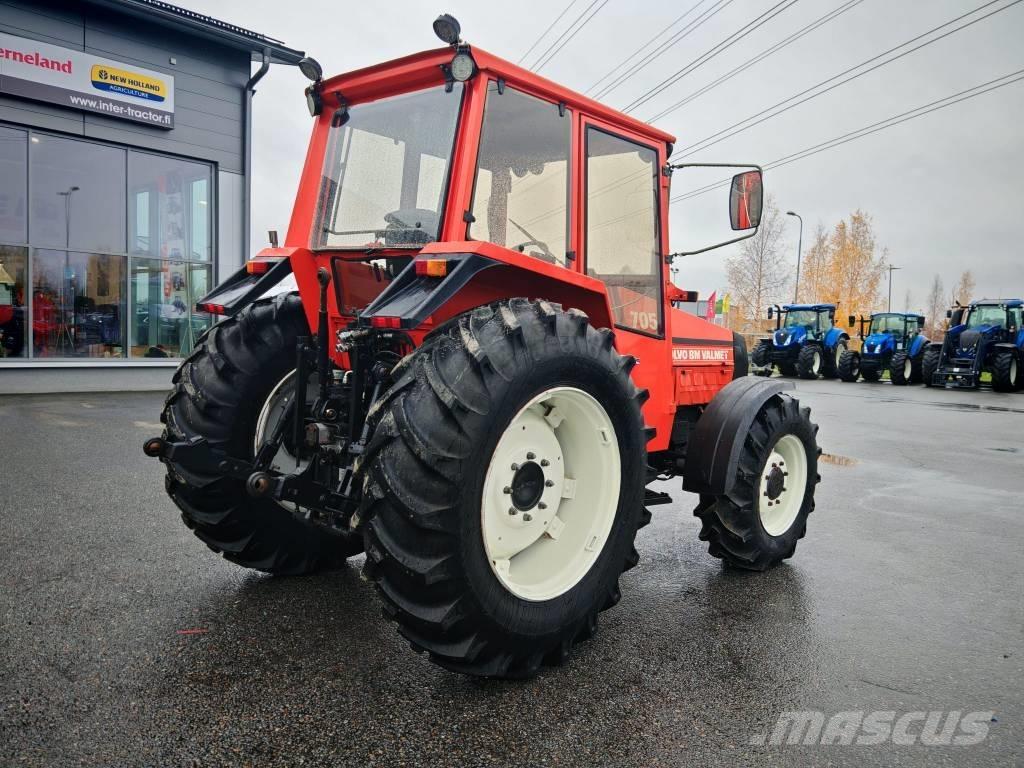 Valmet 705 Tractoren