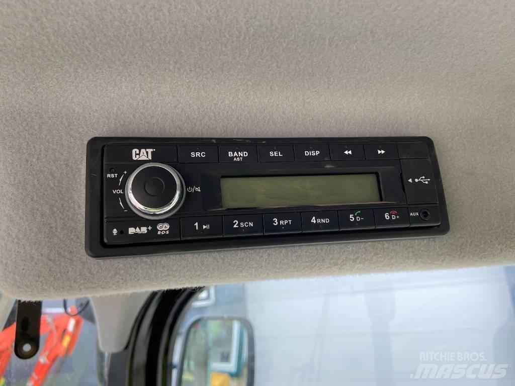CAT 906 Wielladers