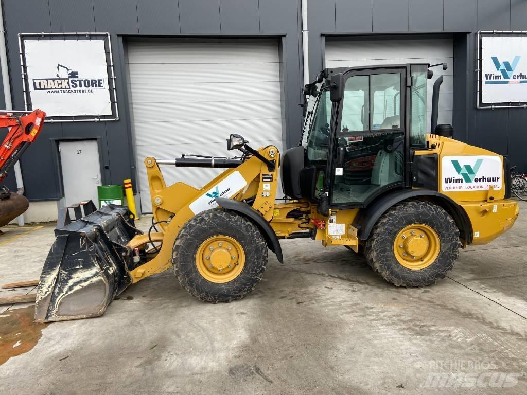 CAT 906 Wielladers