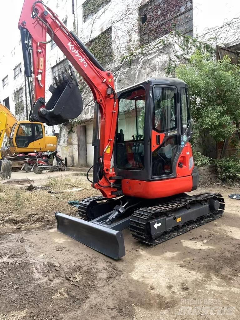 Kubota U35 Minigraafmachines < 7t