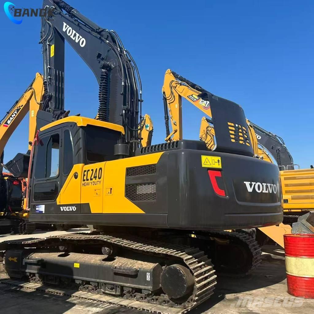 Volvo EC 240 B Rupsgraafmachines