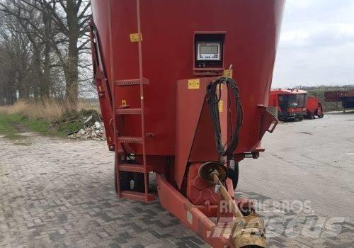 RMH Mixell 24 Mengvoedermachines