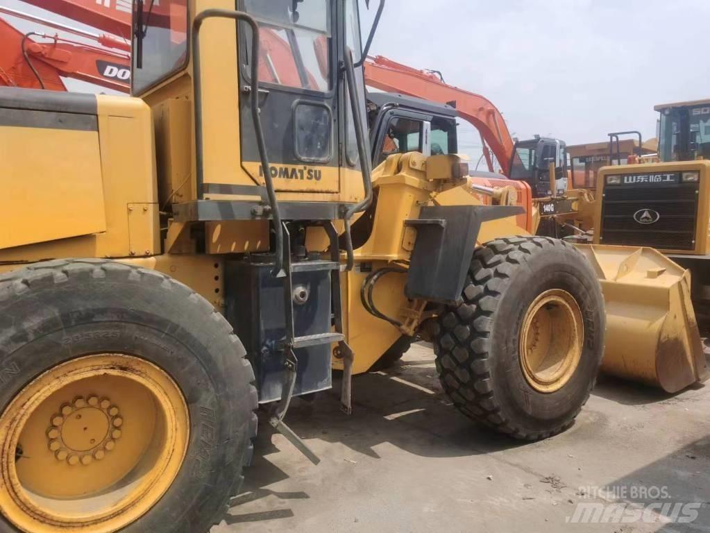 Komatsu WA 320 Wielladers