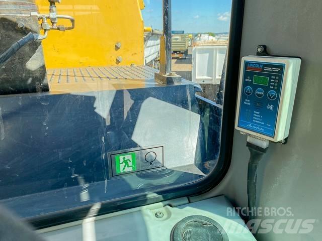 CAT 374F L Rupsgraafmachines