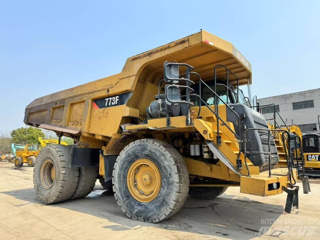 CAT 773 F Starre dumptrucks