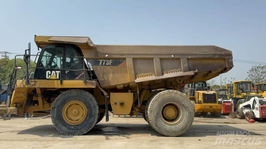 CAT 773 F Starre dumptrucks