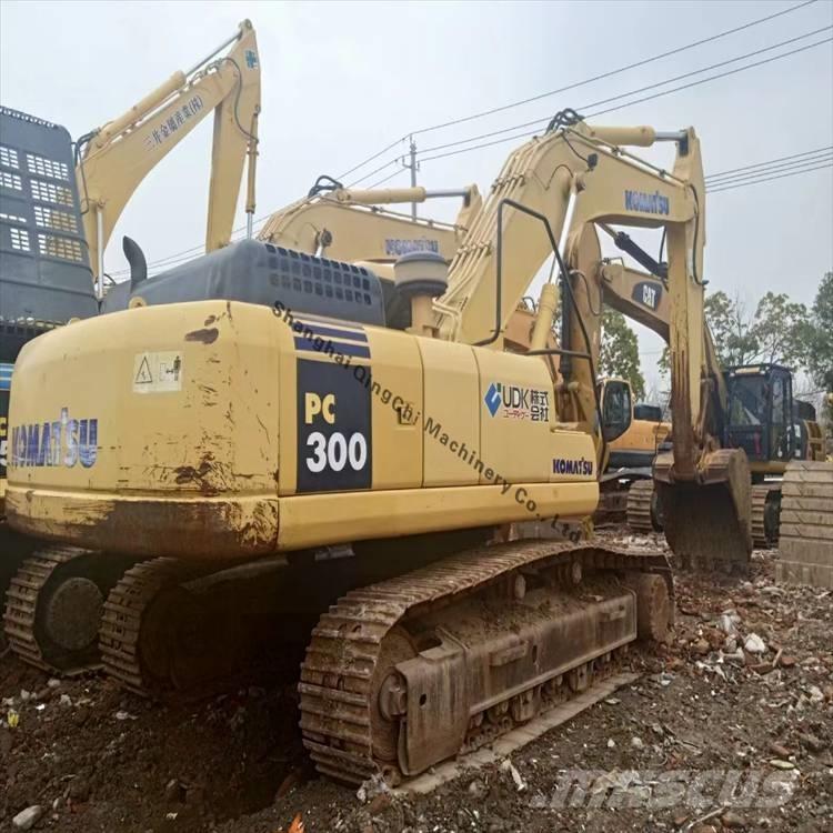 Komatsu 300 Rupsgraafmachines