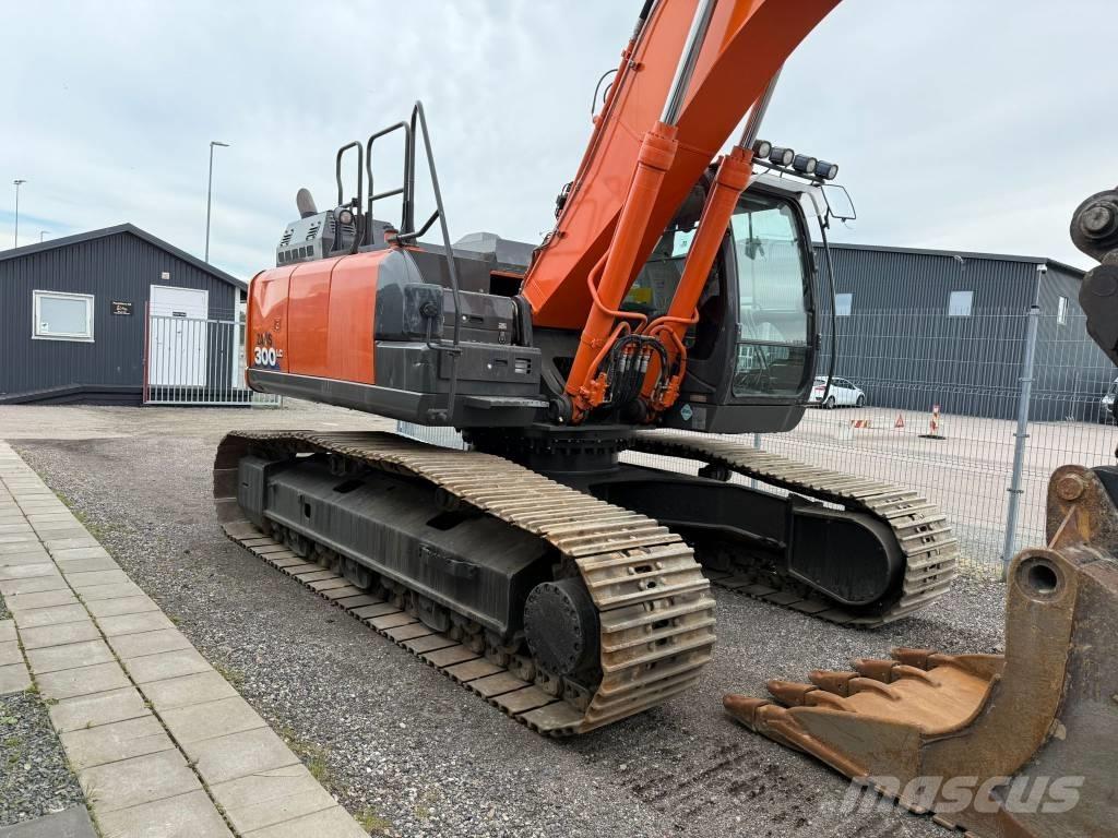 Hitachi ZX 300 LC-6 Rupsgraafmachines
