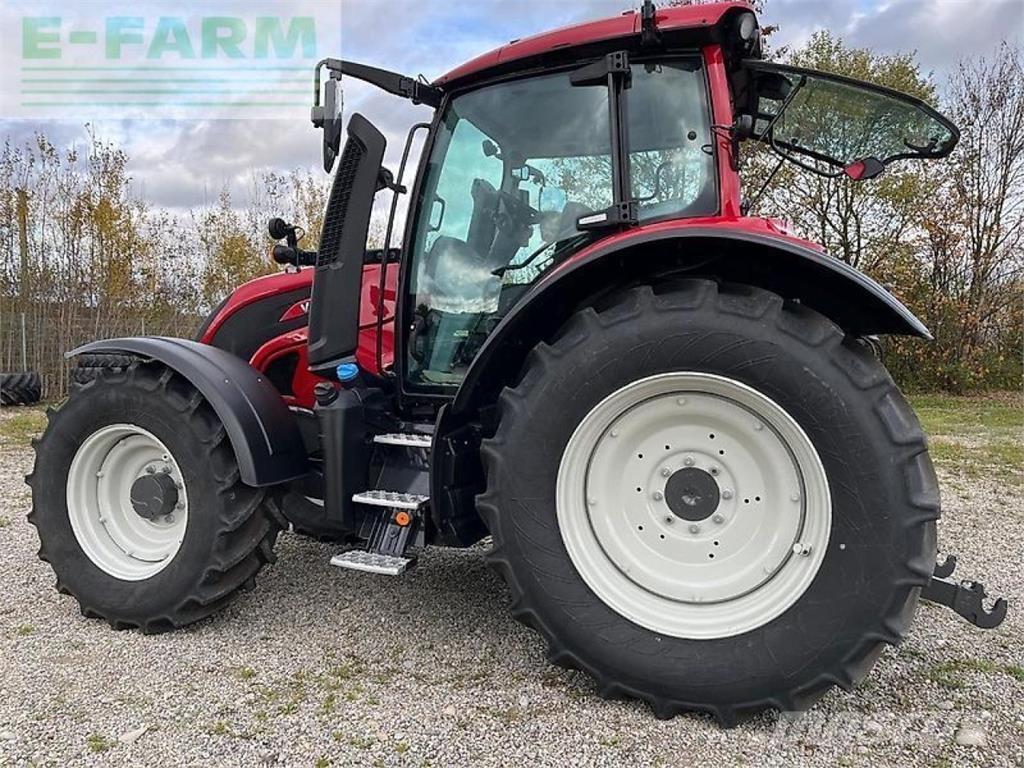 Valtra n155e aktiv Tractoren