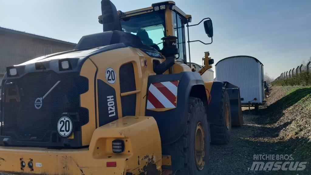 Volvo L 120 H Wielladers