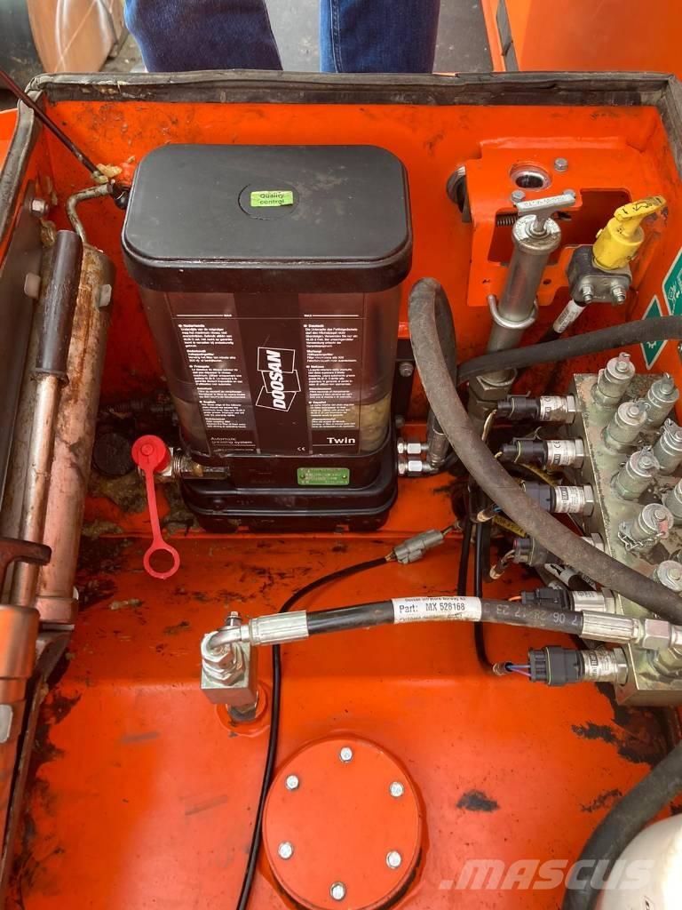 Doosan DA 30 Knik dumptrucks