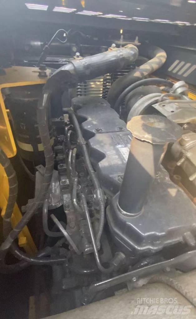 Komatsu PC 220-8 Rupsgraafmachines
