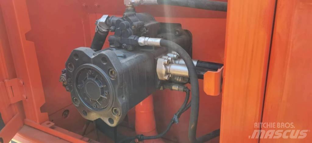 Doosan 300-7 Rupsgraafmachines