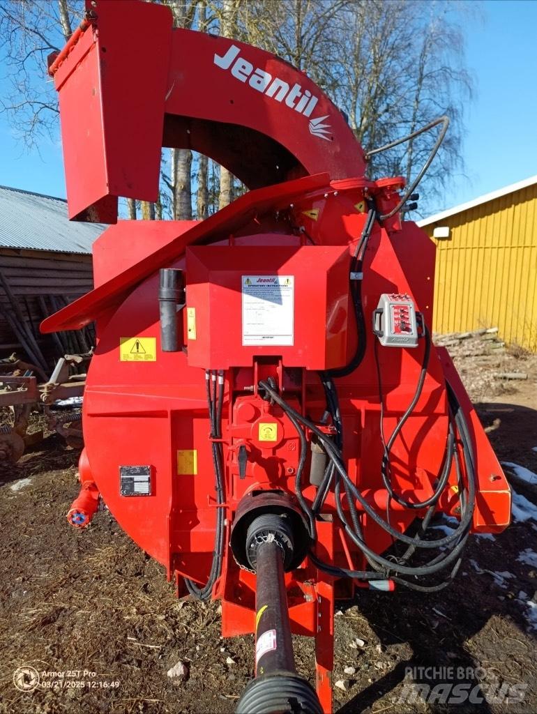 Jeantil RP 2000 Uitkuilmachines