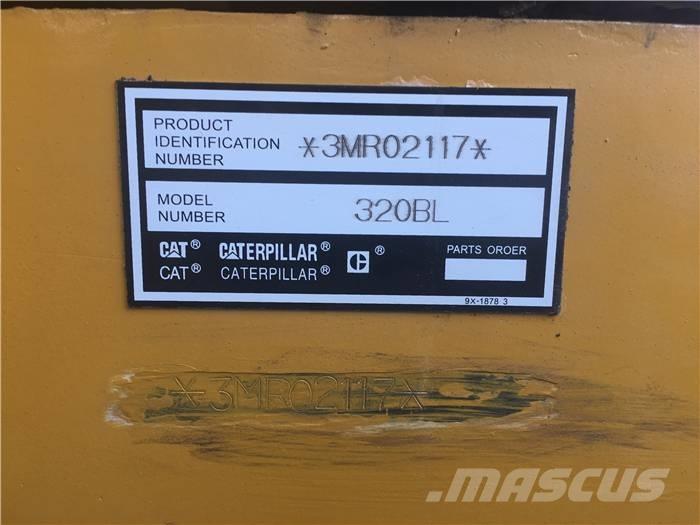 CAT 320 B Rupsgraafmachines