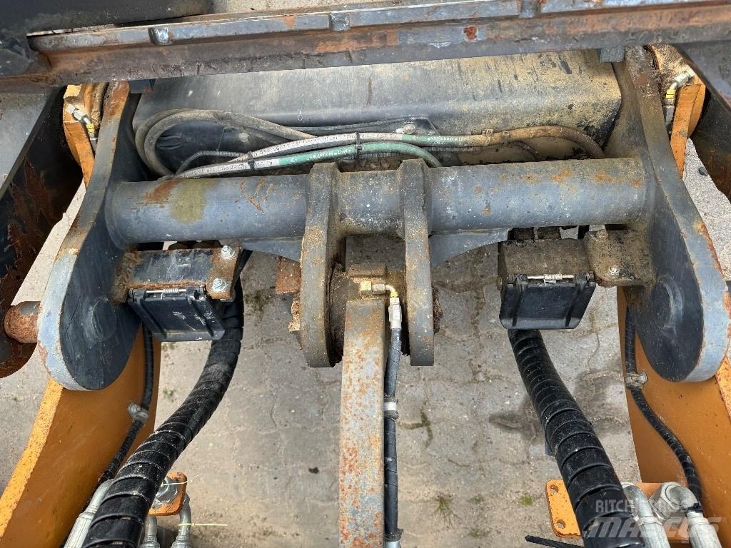 CASE 21 F Wielladers