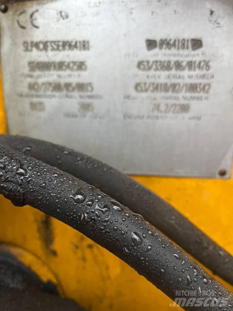 JCB 4 X Wielladers