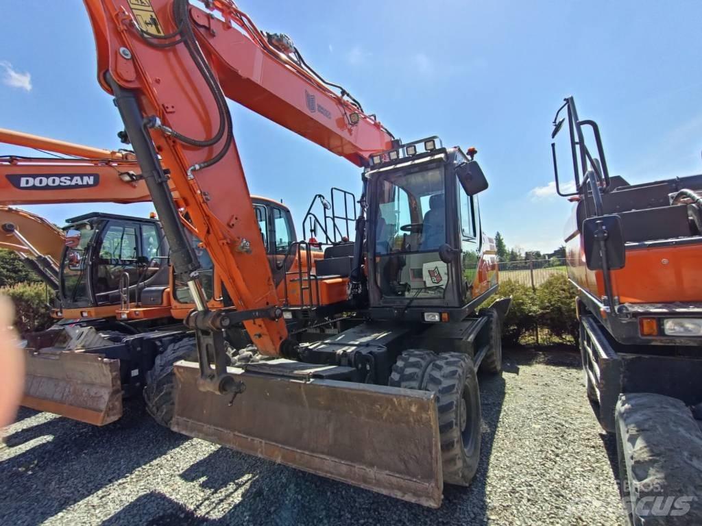 Doosan DX140W-5 Wielgraafmachines
