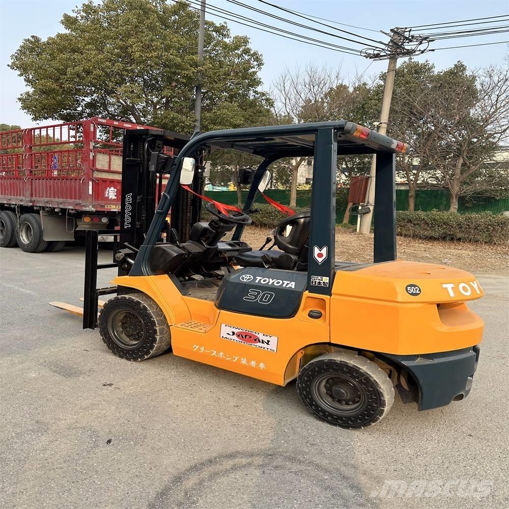 Toyota 62-7 FD N 30 Diesel heftrucks
