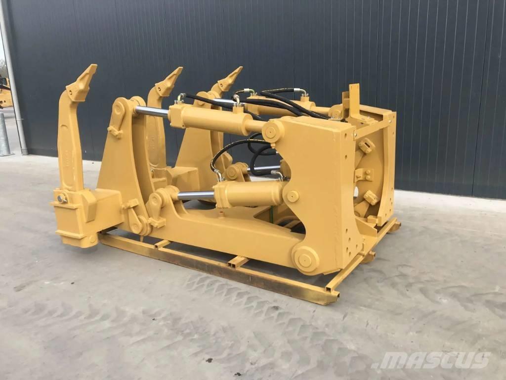 CAT D7H Wegopbrekers