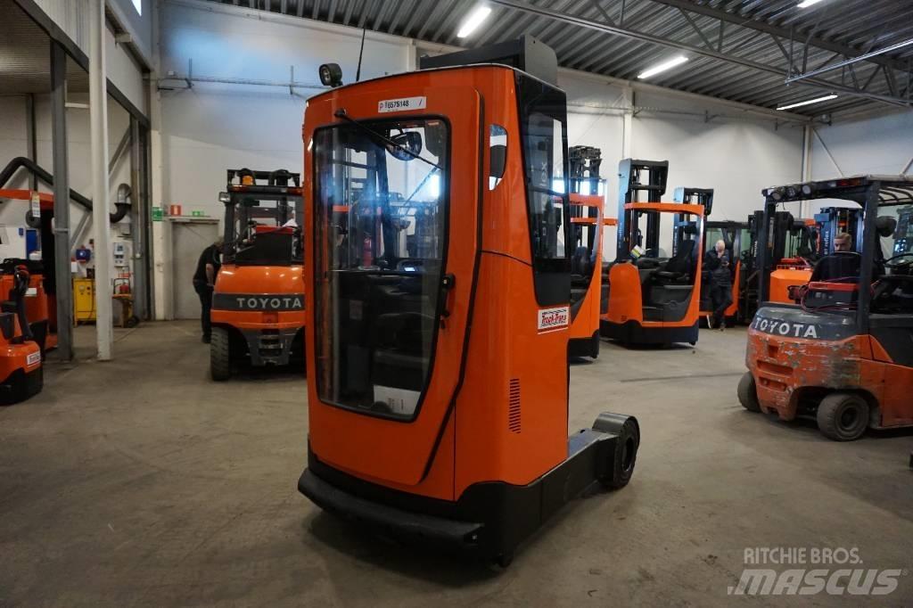 Toyota RRE160HR Reachtruck voor hoog niveau