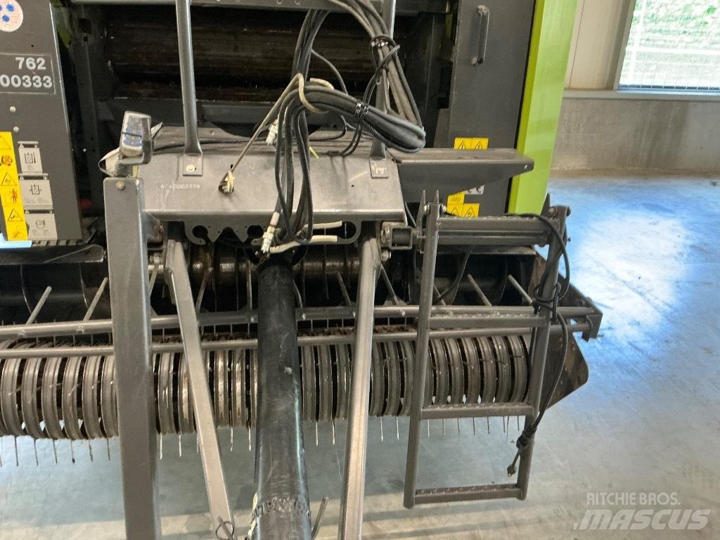CLAAS Rollant 350 Ronde-balenpersen
