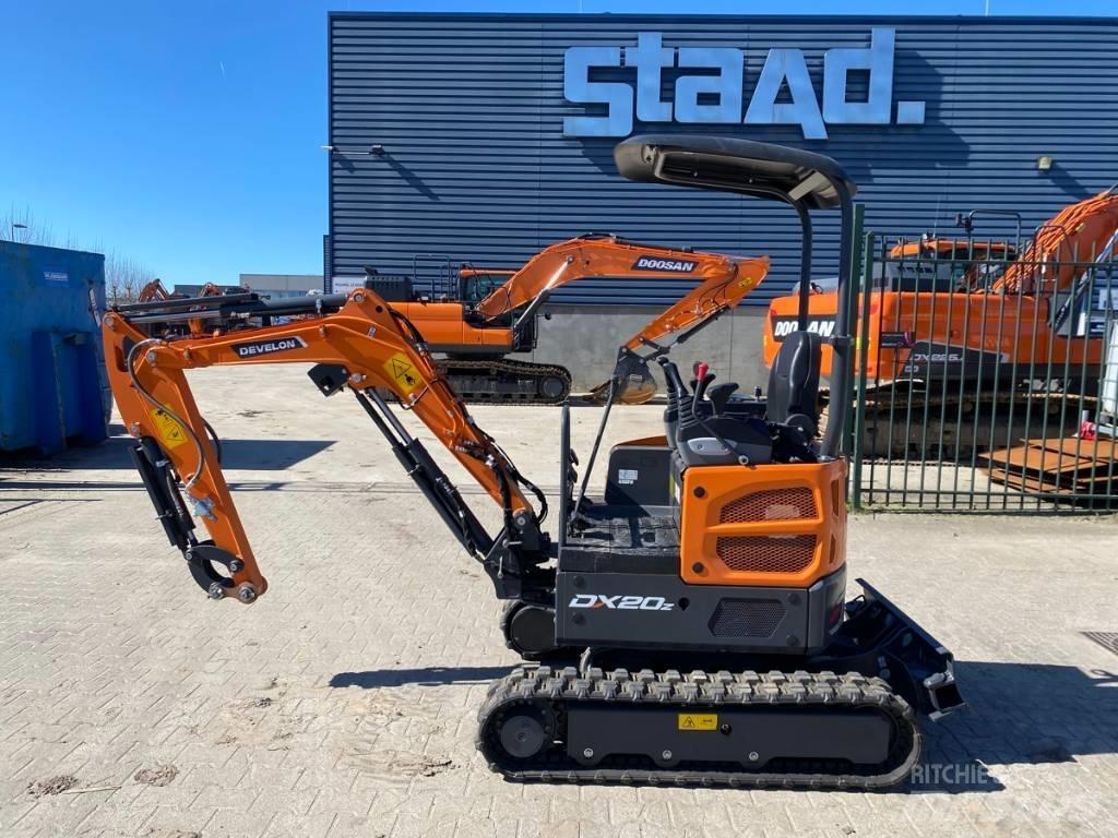 Develon DX20Z-7 Minigraafmachines < 7t