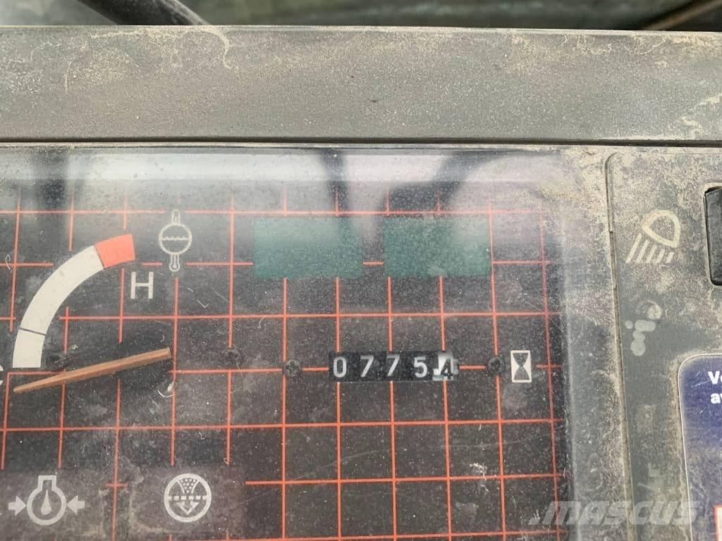 CAT 302.5 Minigraafmachines < 7t