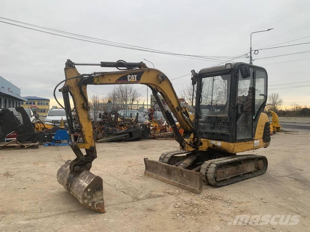 CAT 302.5 Minigraafmachines < 7t