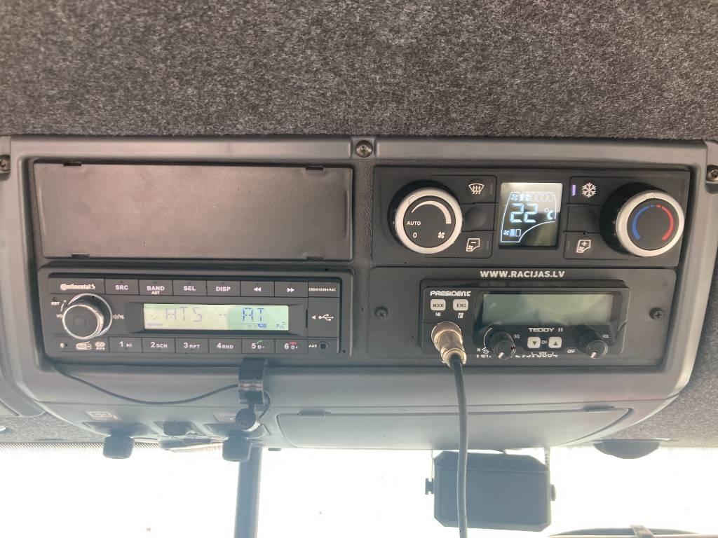 Valtra Q 305 Tractoren