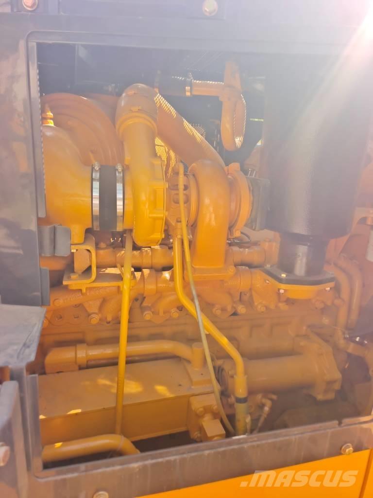 Shantui SD 22 Rupsdozers