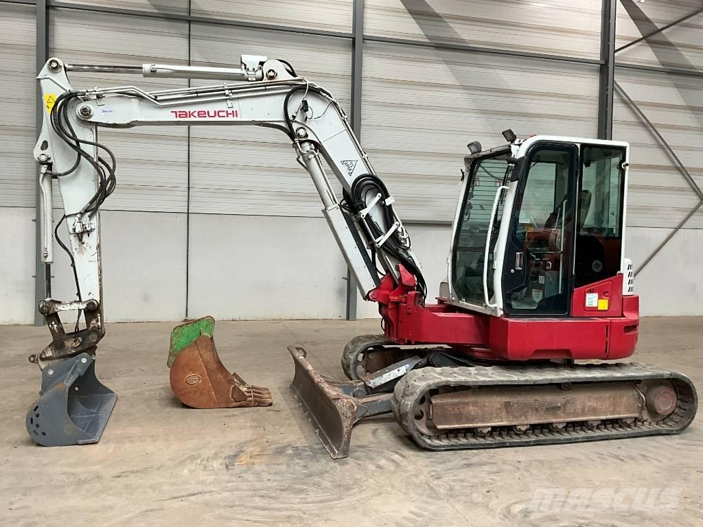 Takeuchi TB 280 FR Midigraafmachines 7t - 12t