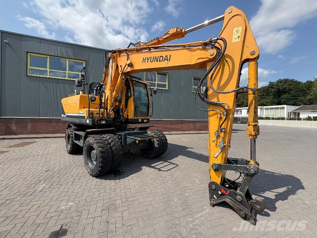Hyundai 160W9-A Wielgraafmachines