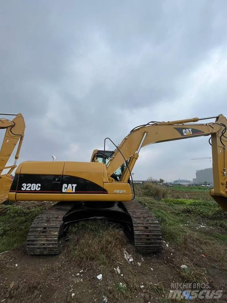 CAT 320 C Rupsgraafmachines