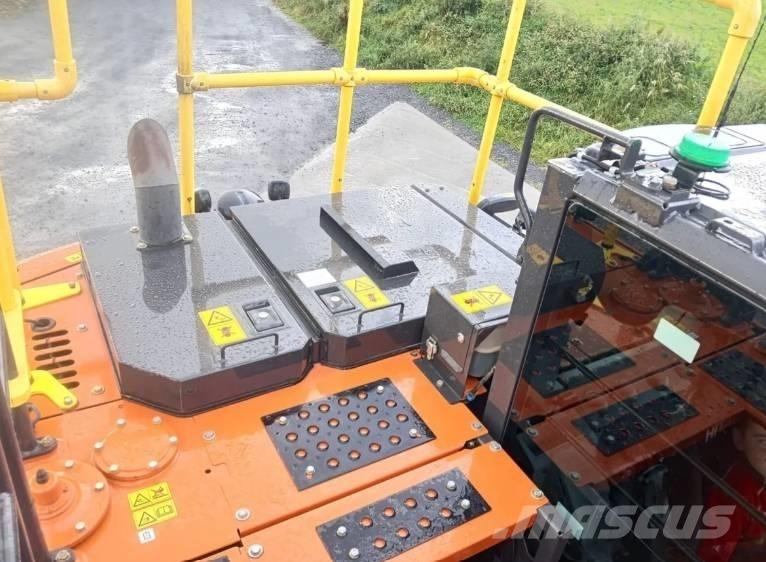 Hitachi ZX 130LCN Rupsgraafmachines