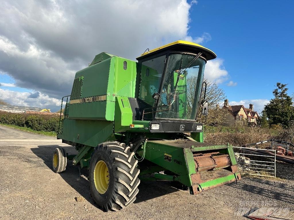 John Deere 1075 Maaidorsmachines