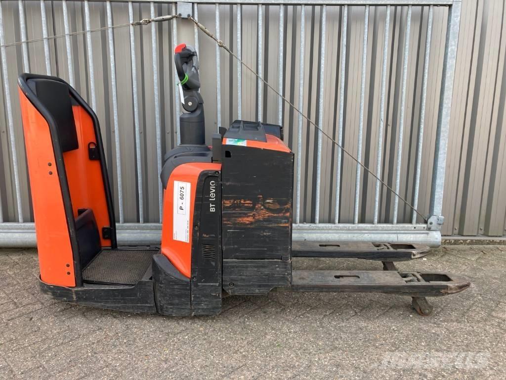 Toyota LPE200 Meerij pallettruck met platform