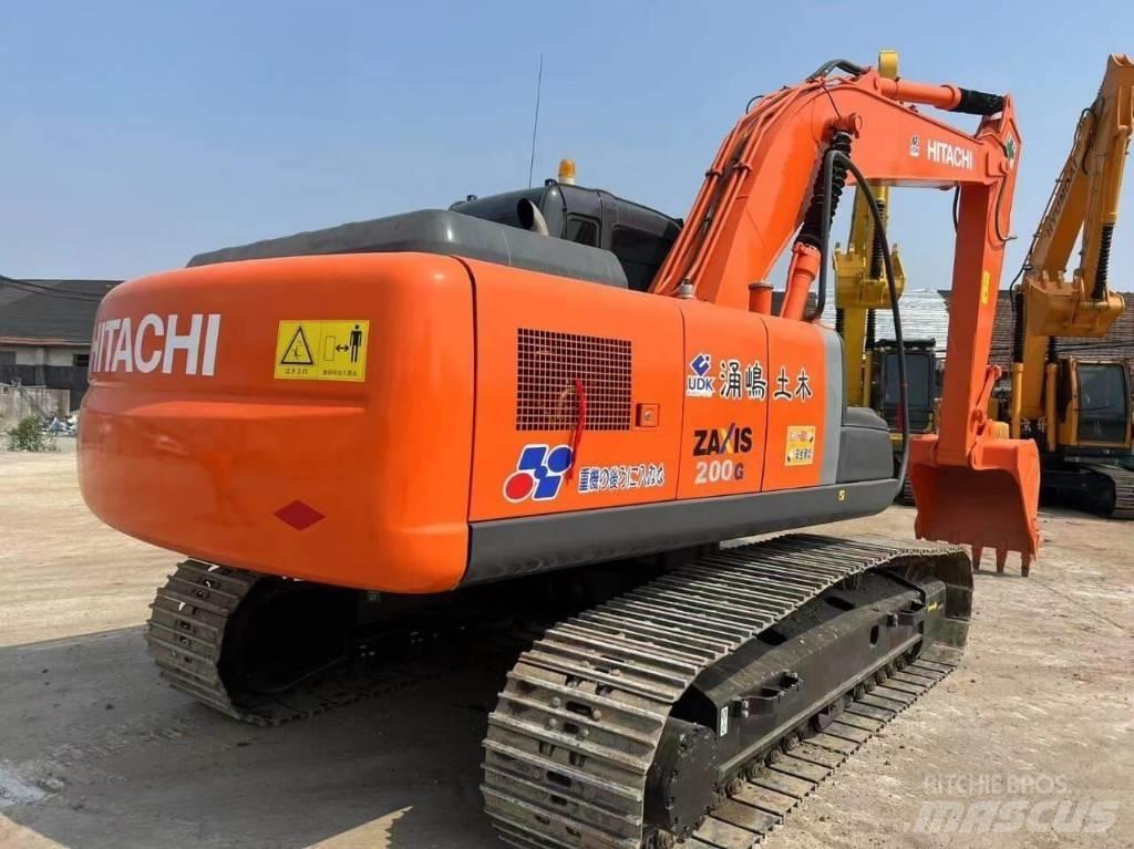 Hitachi ZX 200 Rupsgraafmachines